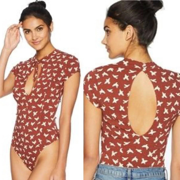 Free People Intimately Billie Bodysuit in Terracotta Bird Print NWT Sz XS - Picture 1 of 8